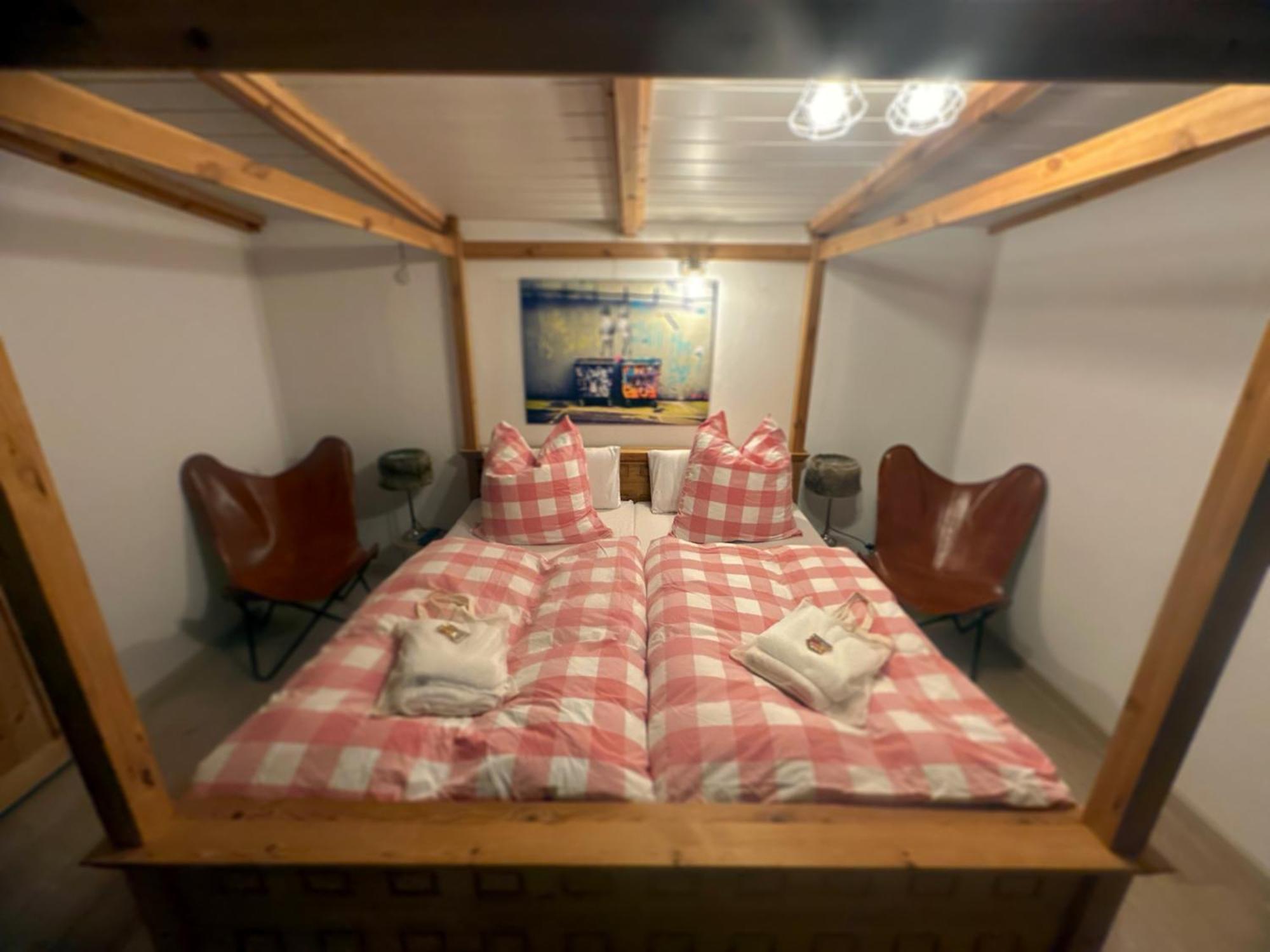 La Maison Pritzwalk - Bett & Bike Экстерьер фото
